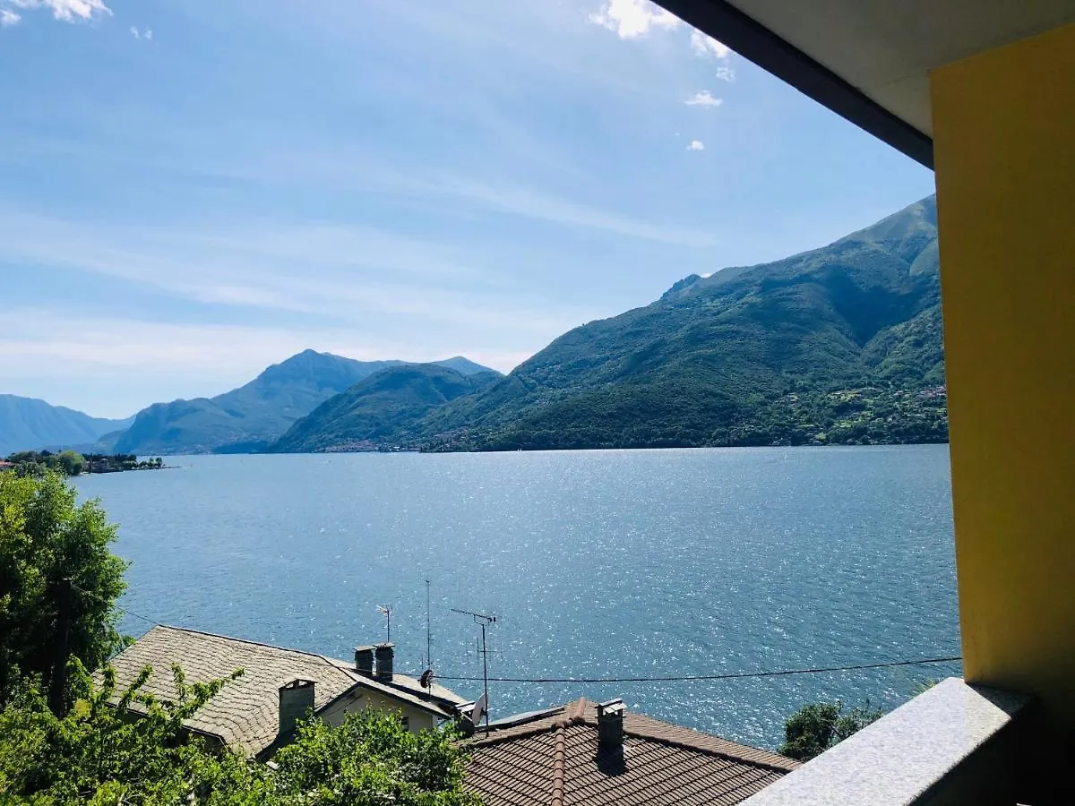 Lilli - Casa Sul Lago Dervio 0*,