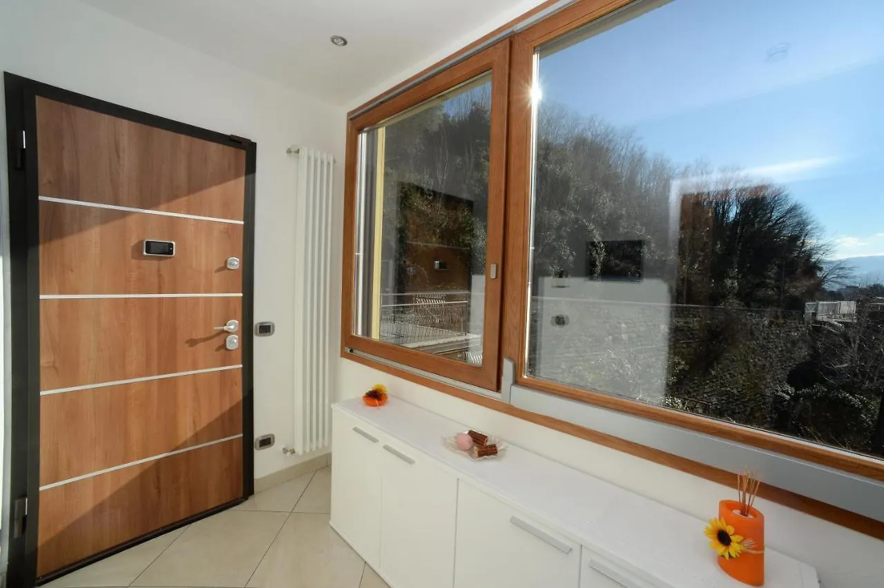 Holiday home Lilli - Casa Sul Lago Dervio