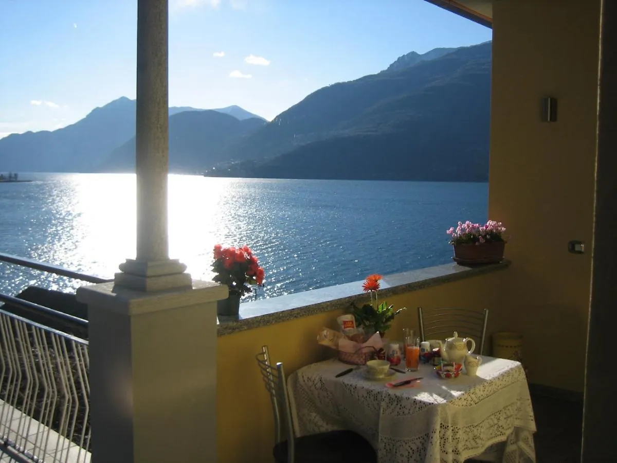 Lilli - Casa Sul Lago Dervio Italy