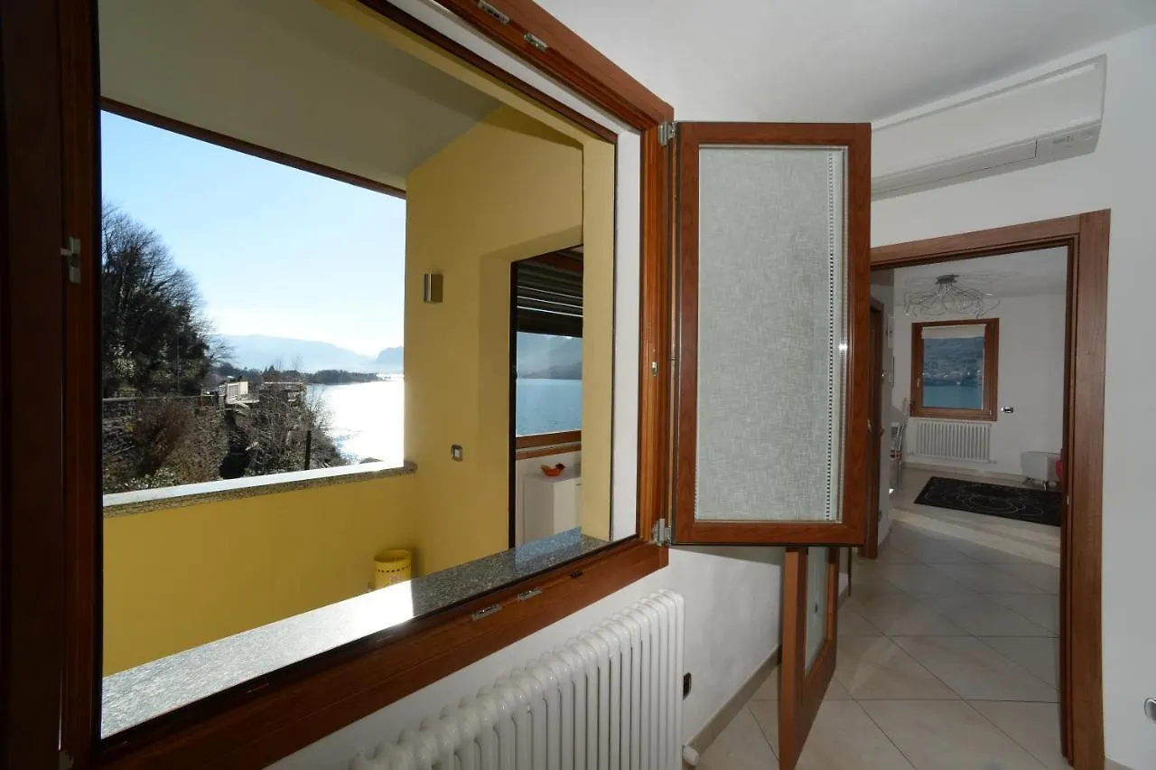 Lilli - Casa Sul Lago Dervio 0*,  Italy