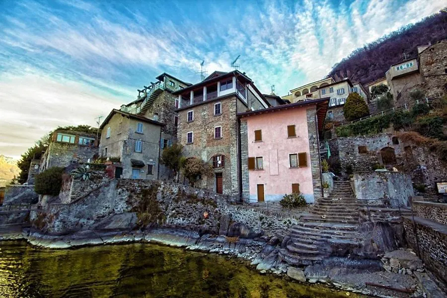 Lilli - Casa Sul Lago Dervio Holiday home