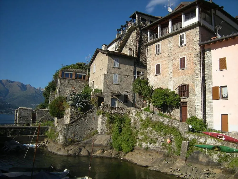 Lilli - Casa Sul Lago Dervio 0*,